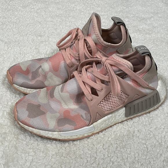 Adidas Womens NMD XR1 Duck Camo Sneakers in Pink and Gray Mesh Knit 9 - Picture 2 of 8